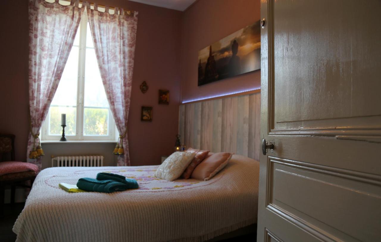 Le Bonnet De Nuit Bed and Breakfast Chalmoux Eksteriør billede